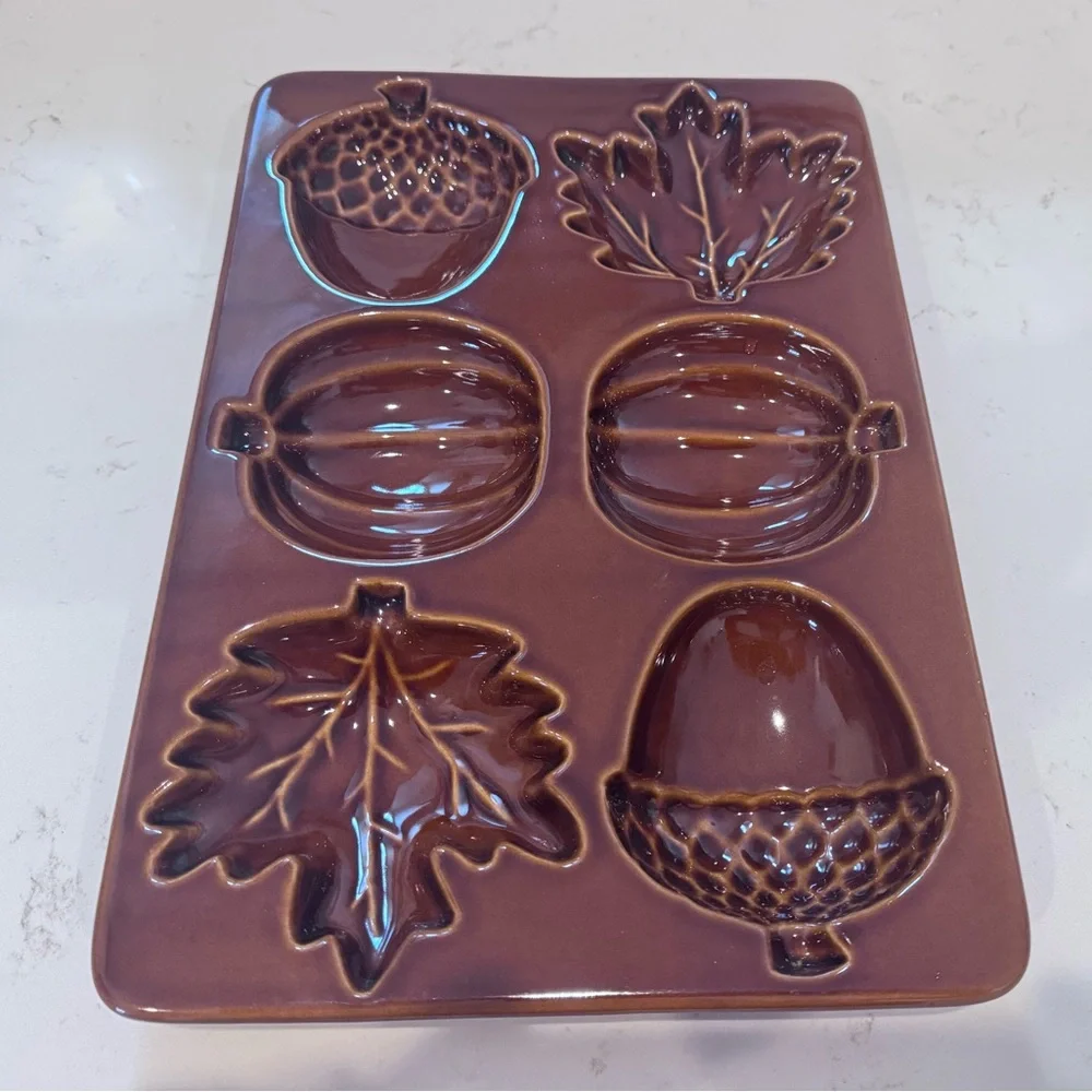Crate & Barrel Glazed Ceramic Fall Muffin Pan Acorn, Pumpkin and Leaf Shapes New